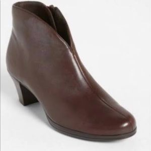 Munro Robyn Booties
